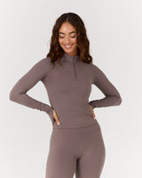 AIRE QUARTER ZIP TOP - PEPPERCORN