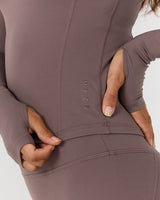 AIRE QUARTER ZIP TOP - PEPPERCORN