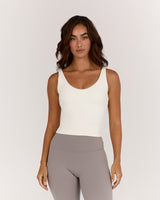 AIRE V NECK TOP - VANILLA