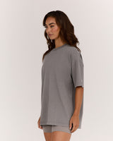 ESSENTIALS TEE - FADED DOVE
