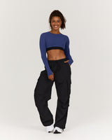 FLUID CROPPED LONG SLEEVE TOP - GRIT NAVY