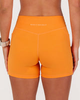 MOTION 360 MID RISE POCKET SHORTS 5" - AR SUNBURST