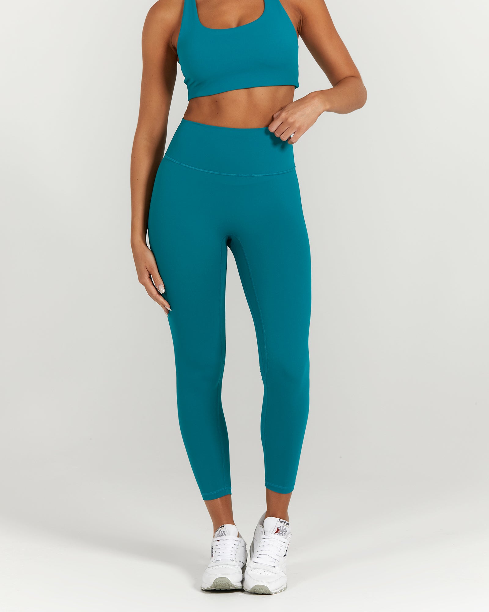 MOTION LEGGINGS 24 - LAGOON – MUSCLE REPUBLIC