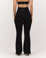 SEAMLESS INVISIBLE SCRUNCH FLARES - BLACK