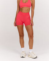 SEAMLESS INVISIBLE SCRUNCH MINI SHORTS - HIBISCUS