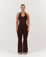 SEAMLESS PLUNGE HALTER TOP - CHESTNUT