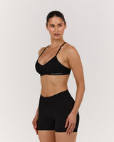 SEAMLESS STRAPPY BACK BRA - BLACK