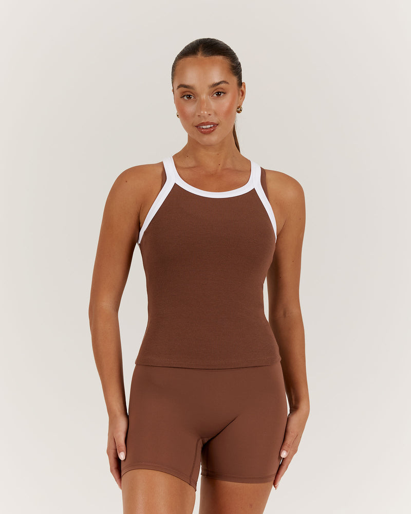 AGILITY RIBBED TANK TOP - TOFFEE