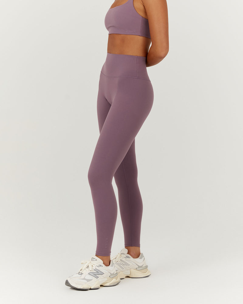 AIRE LEGGINGS 28" - PLUM