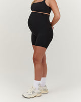 AIRE MATERNITY SHORTS 6" - BLACK