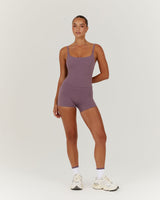 AIRE SCOOP TOP - PLUM