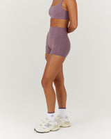 AIRE SHORTS 4" - PLUM