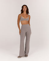 AIRE FLARED PANT - DOVE
