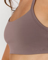 AIRE KEYHOLE RACER BACK BRA - PEPPERCORN