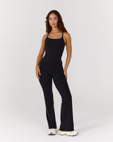 AIRE KEYHOLE RACER BACK TOP - BLACK