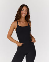 AIRE KEYHOLE RACER BACK TOP - BLACK