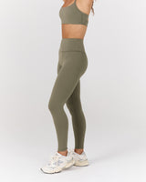 AIRE FULL LENGTH LEGGINGS - OLIVE SMOKE