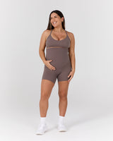 AIRE MATERNITY SHORTS 6" - PEPPERCORN