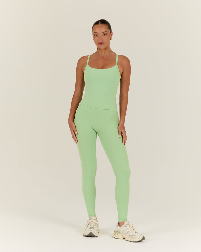 AIRE RACER TOP - MATCHA
