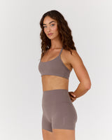 AIRE SCOOP NECK HALTER BRA - PEPPERCORN