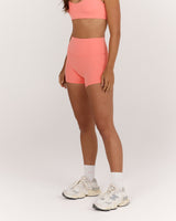 AIRE SHORTS 4" - BISQUE