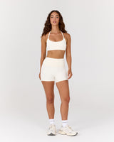 AIRE SHORTS 4" - VANILLA