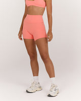 AIRE SHORTS 6" - BISQUE