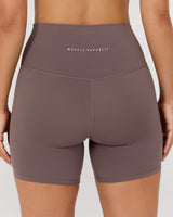 AIRE SHORTS 6" - PEPPERCORN