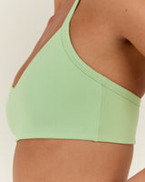 AIRE V NECK CROSS BACK BRA - MATCHA