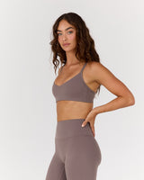 AIRE V NECK CROSS BACK BRA - PEPPERCORN
