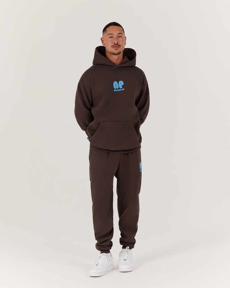 AP CLASSIC HOODIE - OAKWOOD