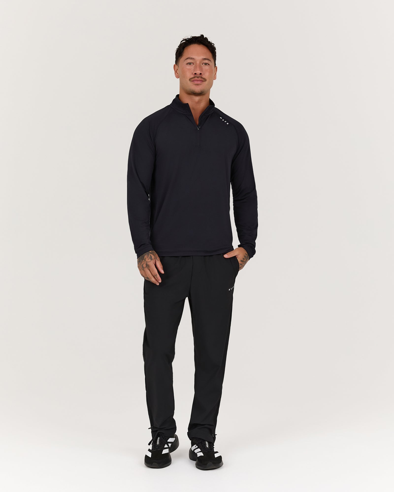 ASPIRE 1/4 ZIP TOP - BLACK – MUSCLE REPUBLIC