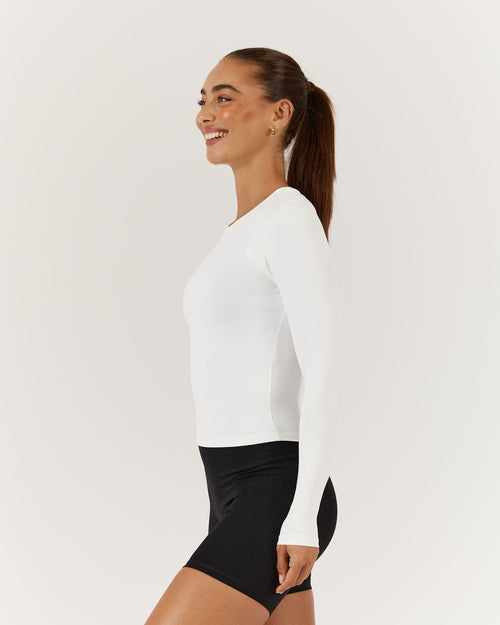 ATHLEISURE LONG SLEEVE TOP - OFF WHITE