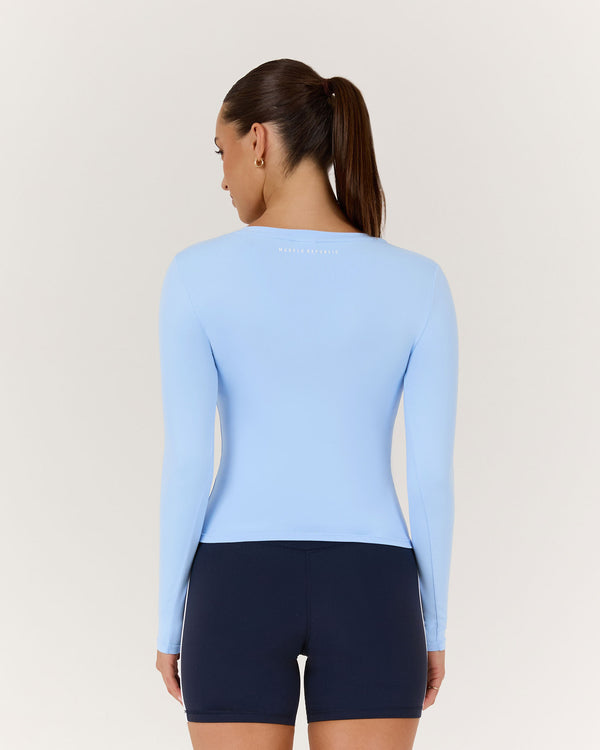 ATHLEISURE V LONG SLEEVE TOP - AURA