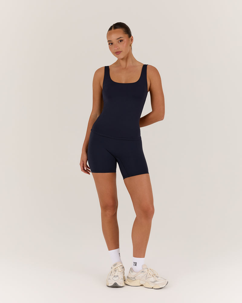 ATHLEISURE TANK - DEEP NAVY