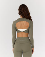 ATHLEISURE TWIST BACK LONG SLEEVE TOP - OLIVE SMOKE