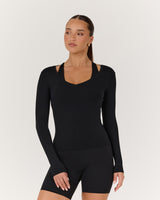 ATHLEISURE V LONG SLEEVE TOP - BLACK