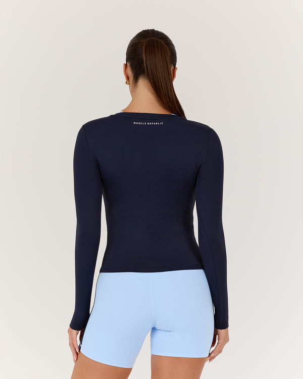 ATHLEISURE V LONG SLEEVE TOP - DEEP NAVY