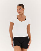 ATHLEISURE V TOP - OFF WHITE