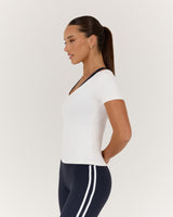 ATHLEISURE V TOP - OFF WHITE