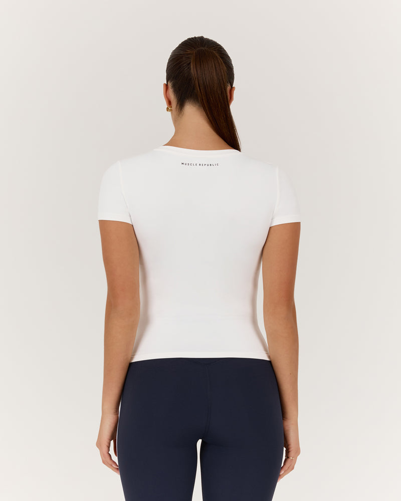 ATHLEISURE V TOP - OFF WHITE