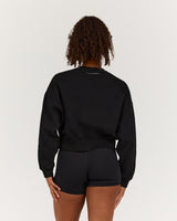 CLASSIC BOXY CREW JUMPER - BLACK
