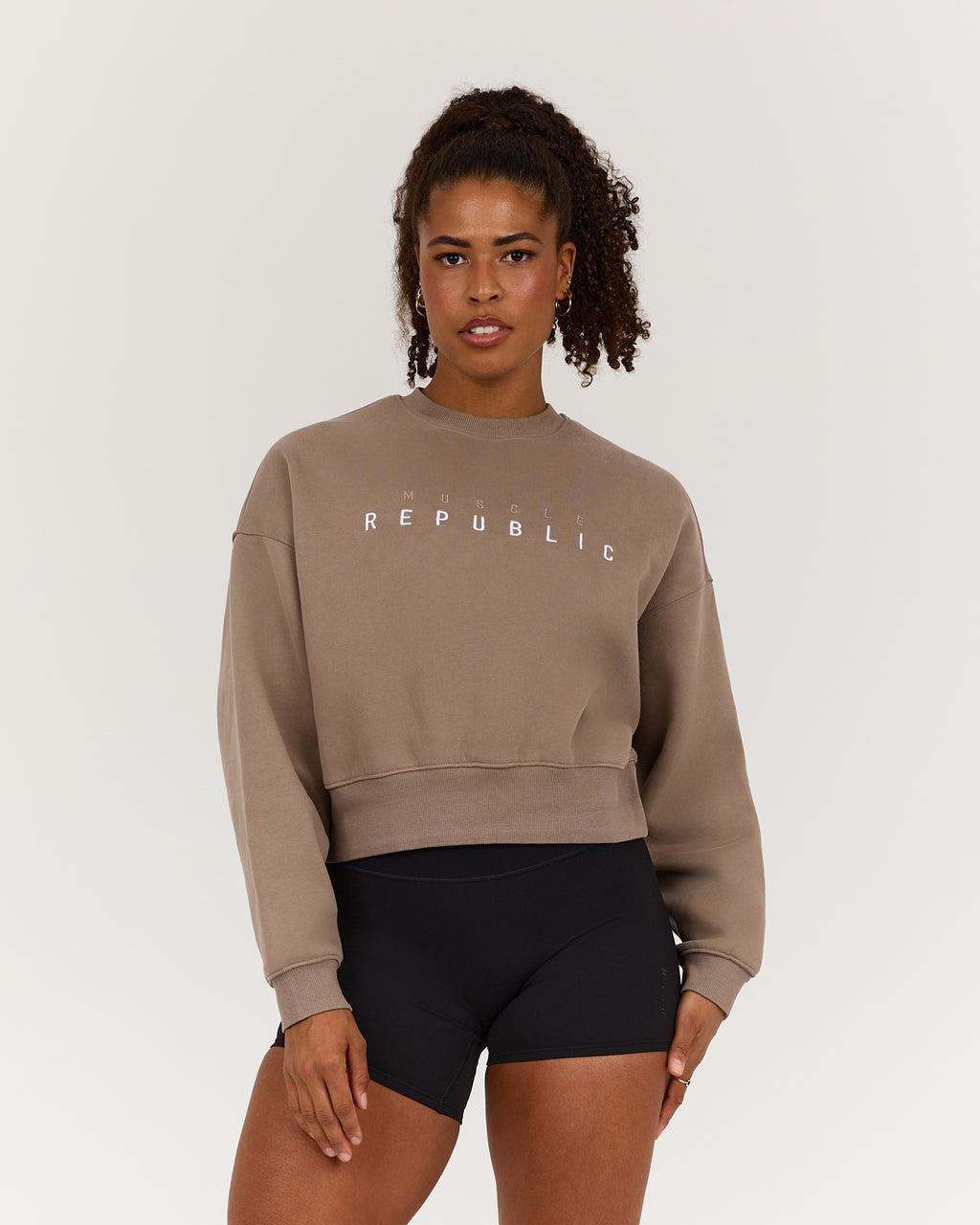 CLASSIC BOXY CREW JUMPER - COFFEE – MUSCLE REPUBLIC