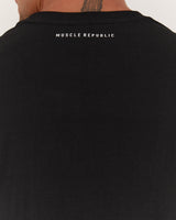 CLASSIC ICON TEE - BLACK
