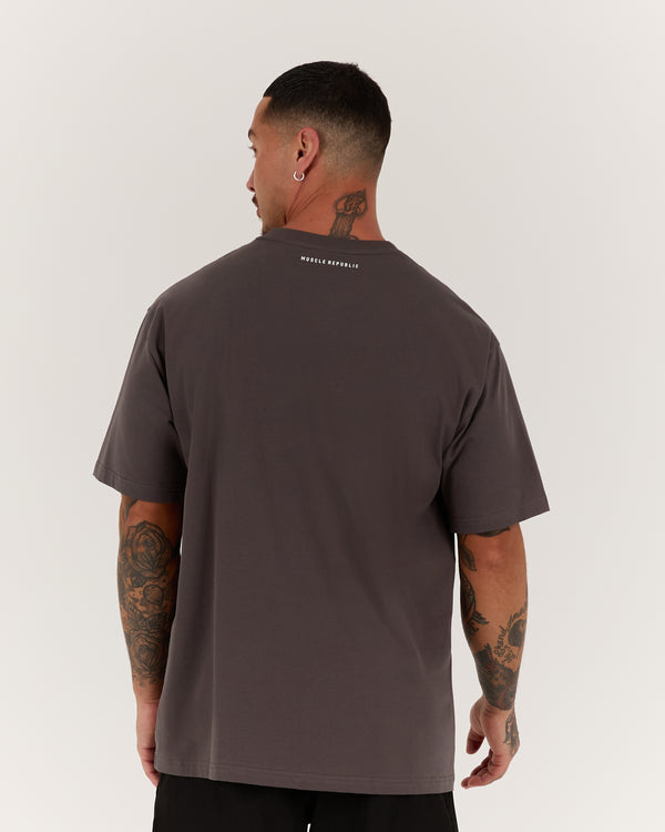 CLASSIC ICON TEE - CHAR