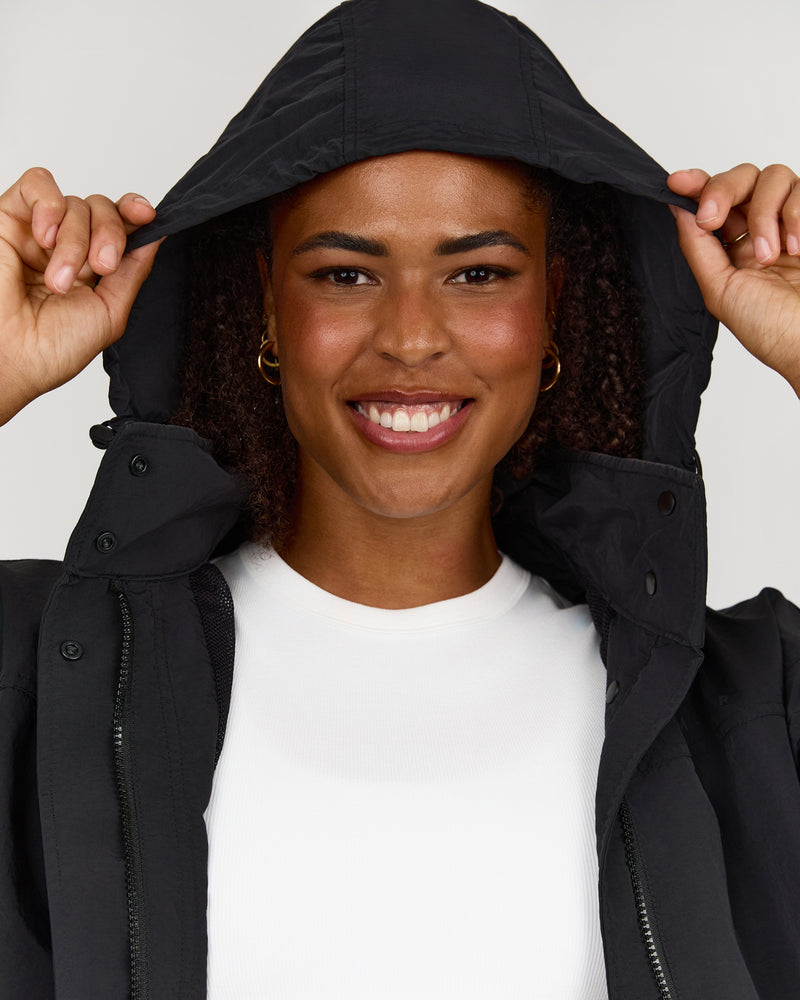 CROPPED WOVEN TRACK JACKET - BLACK – MUSCLE REPUBLIC