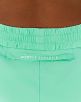 DISTANCE INBUILT RUN SHORTS 3" - CYBER MINT