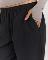 DRAWSTRING RELAXED PANT - BLACK