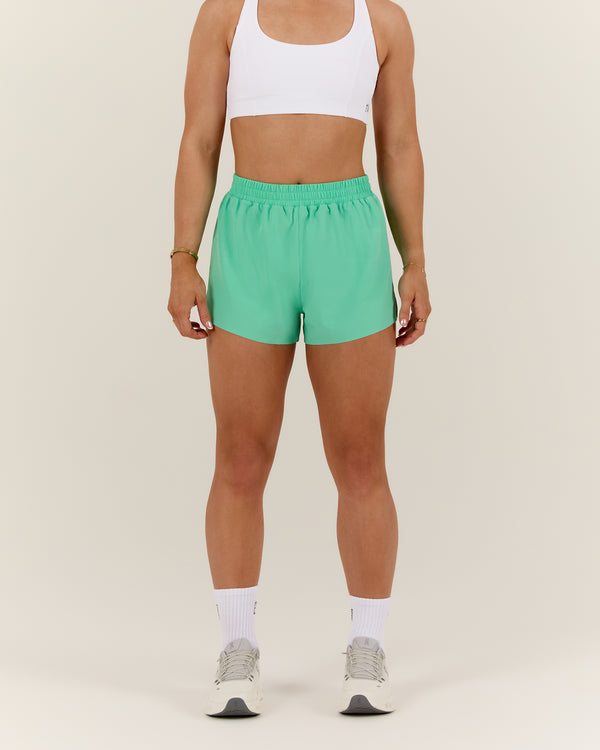 ENDURANCE RUN SHORT - PEPPERMINT