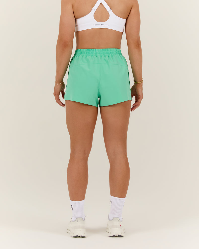 ENDURANCE RUN SHORT - PEPPERMINT